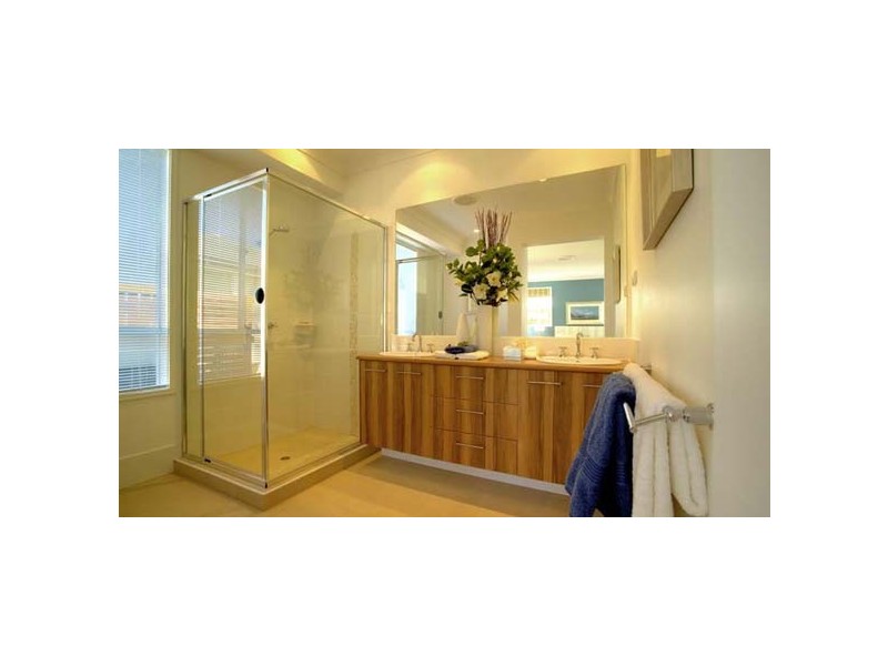 15 Tiller Street, Kawana Waters QLD 4575