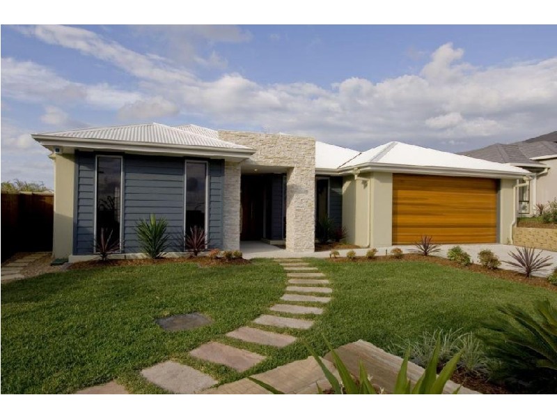 Pacific Pines QLD 4211