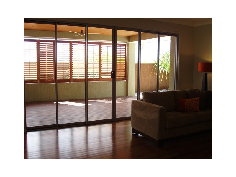 Pacific Pines QLD 4211