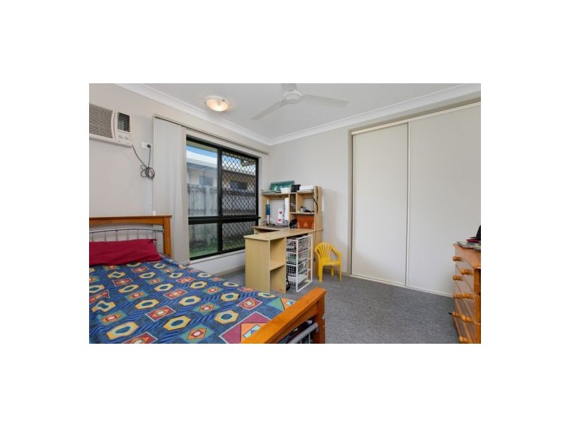 204 Timberlea Drive, Bentley Park QLD 4869
