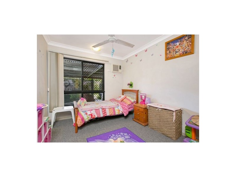 204 Timberlea Drive, Bentley Park QLD 4869