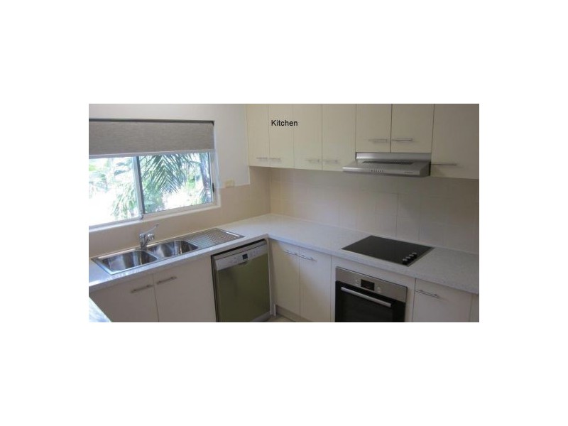 11/62 Digger Street, Cairns North QLD 4870