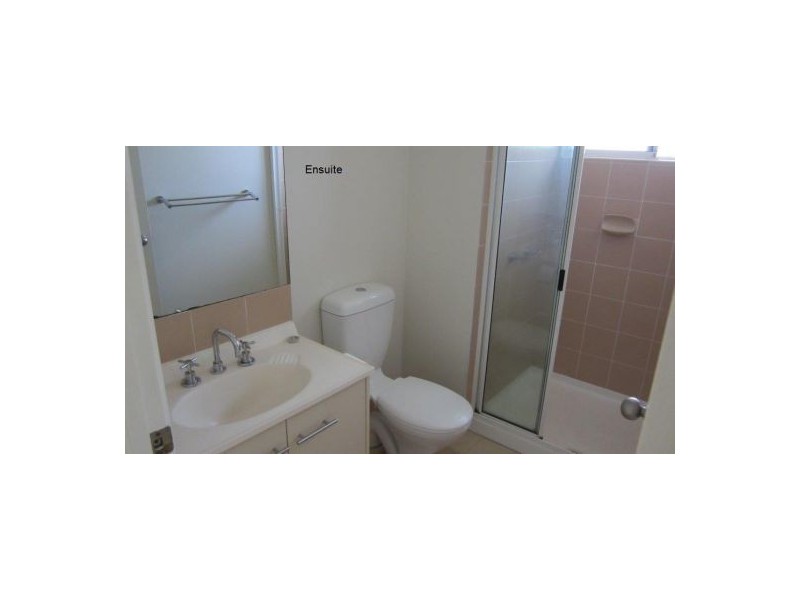 11/62 Digger Street, Cairns North QLD 4870