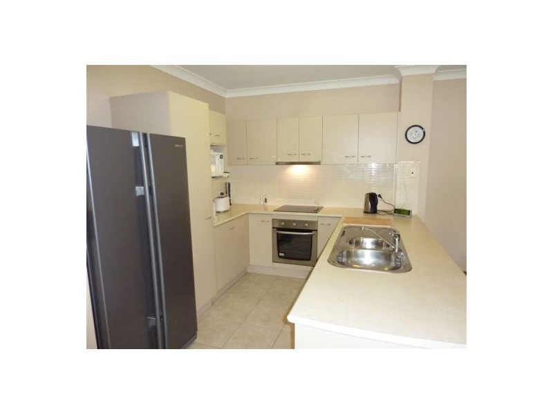 53 Chesterfield, Brinsmead QLD 4870