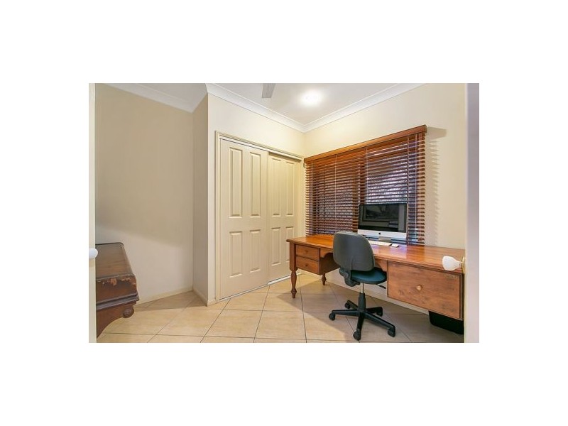 3 Vauclause Close, Brinsmead QLD 4870