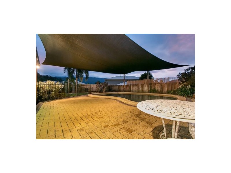 3 Vauclause Close, Brinsmead QLD 4870