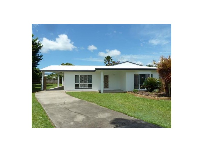 18 Adventure Close, Bentley Park QLD 4869