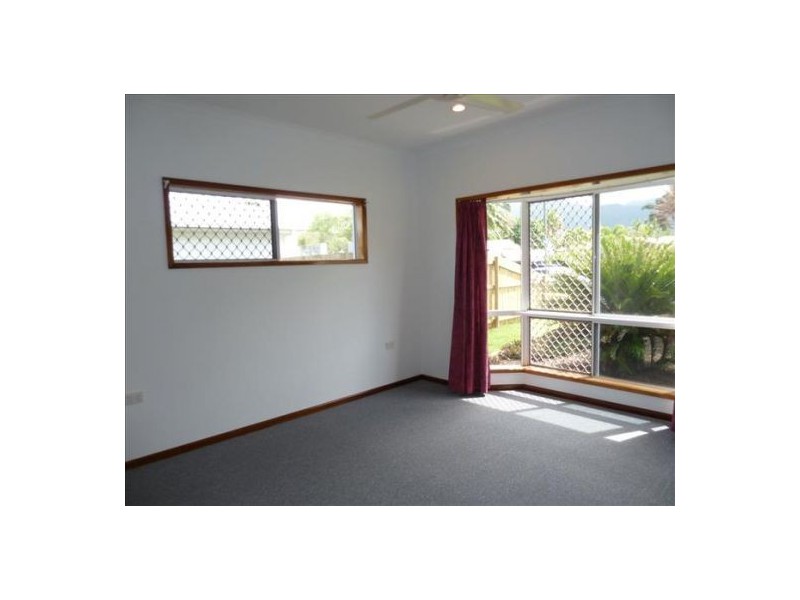 18 Adventure Close, Bentley Park QLD 4869