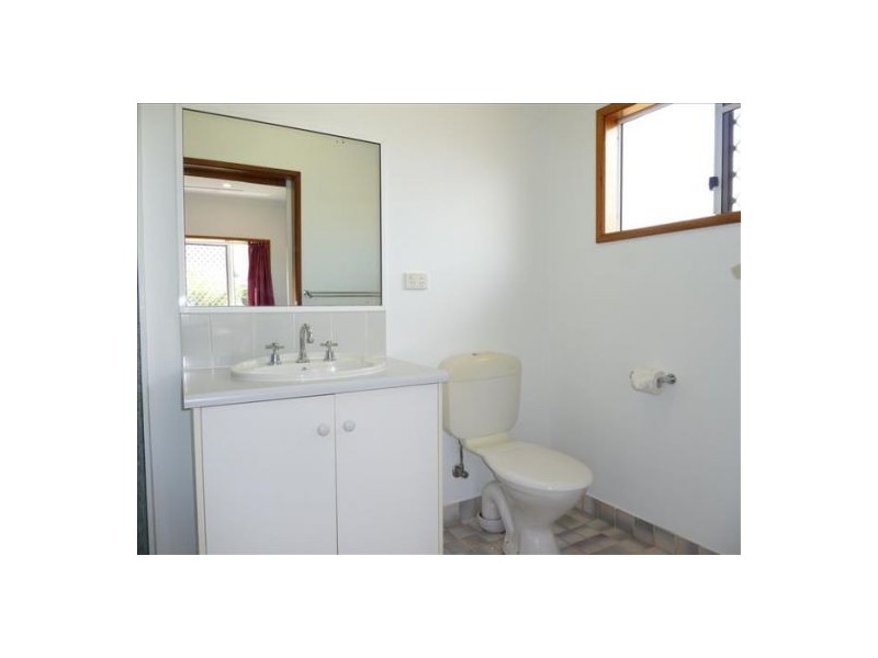 18 Adventure Close, Bentley Park QLD 4869