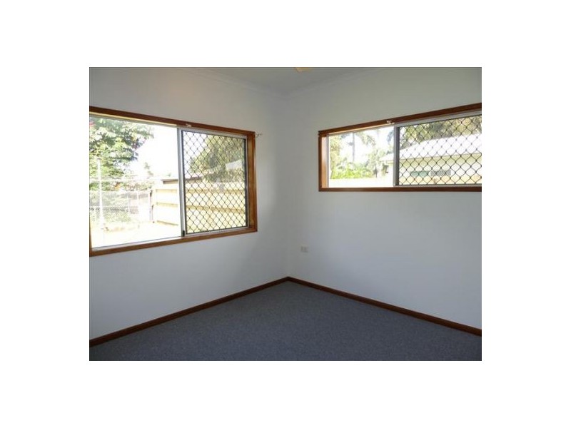 18 Adventure Close, Bentley Park QLD 4869