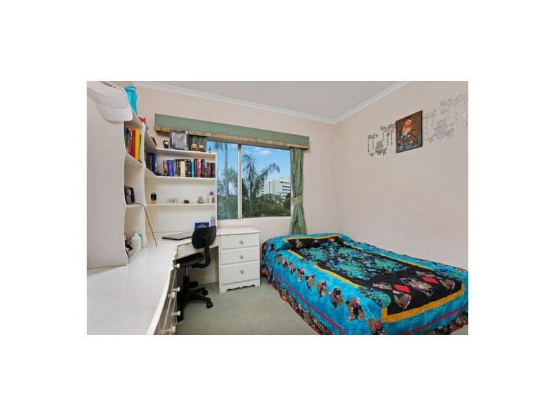 21/25-27 Digger Street, Cairns North QLD 4870
