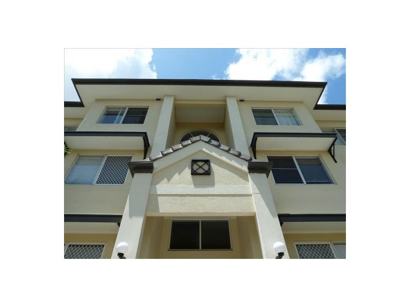 21/25-27 Digger Street, Cairns North QLD 4870