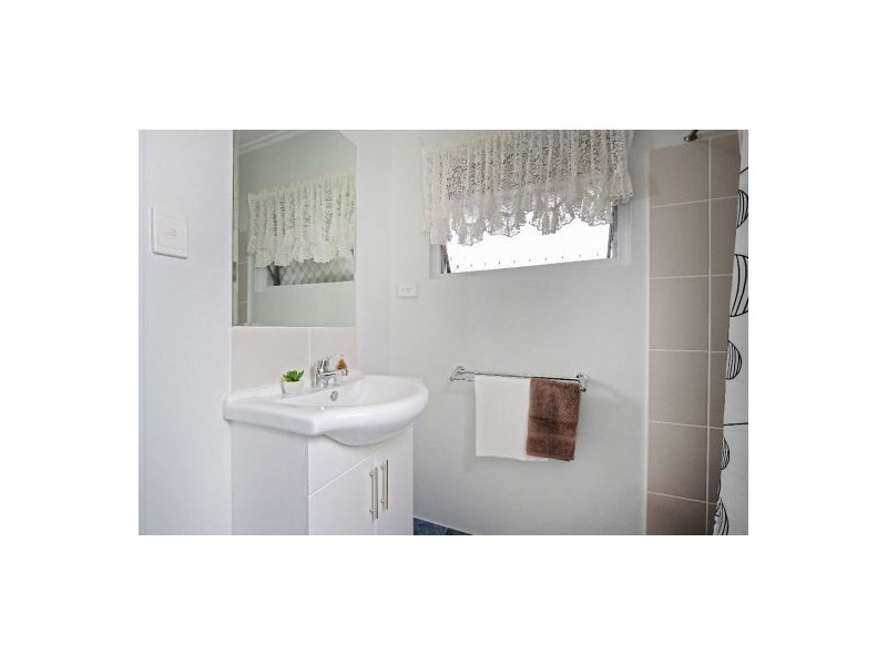 263 Aumuller Street, Westcourt QLD 4870