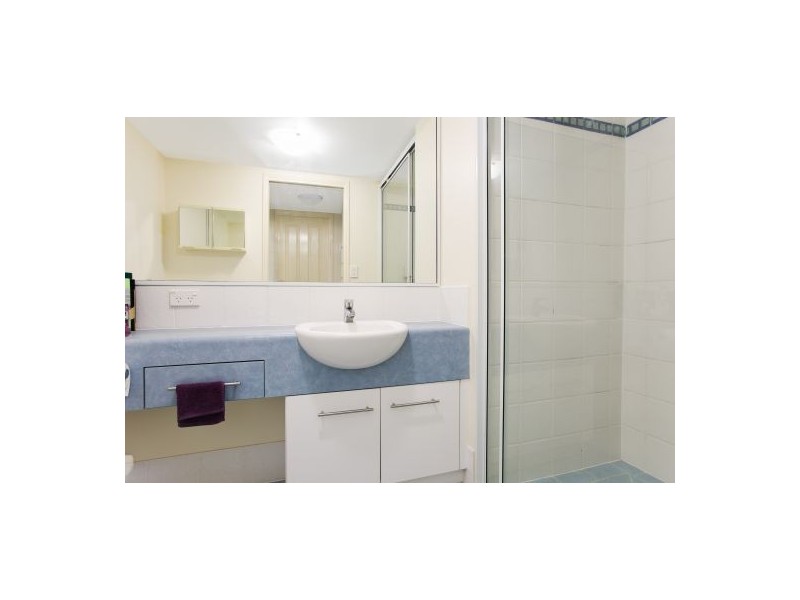 33/275 Esplanade, Cairns North QLD 4870