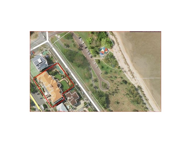 33/275 Esplanade, Cairns North QLD 4870