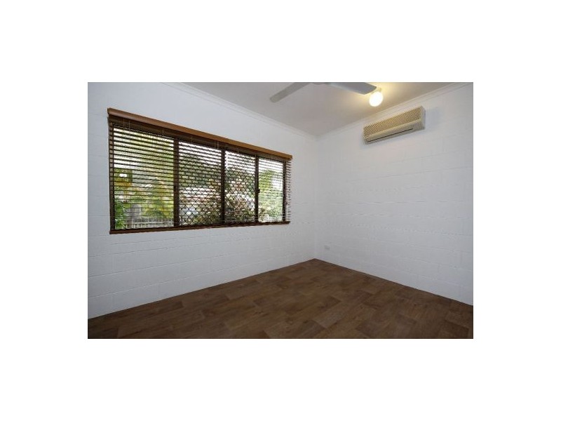 37 Cracknell Rd, White Rock QLD 4868