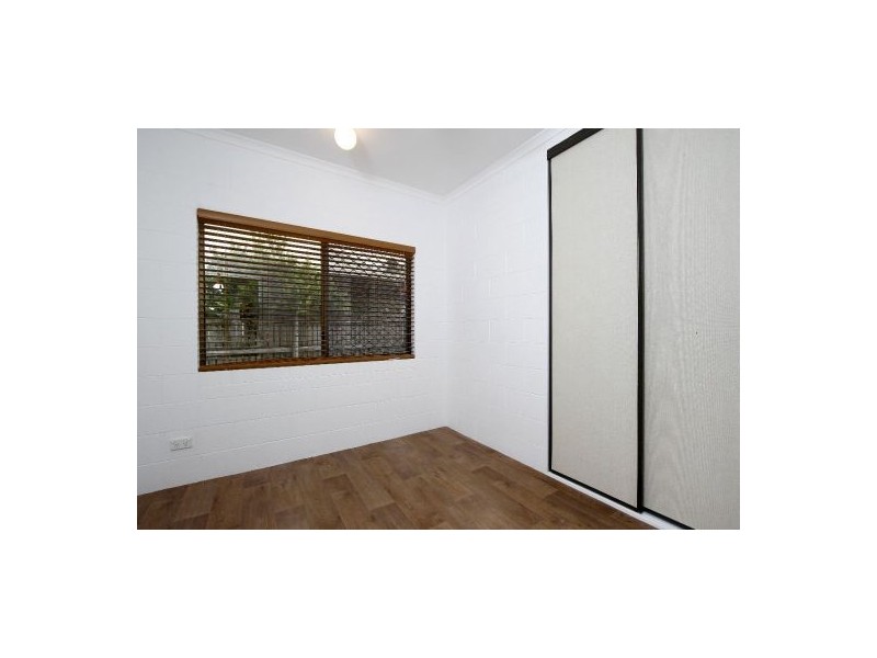 37 Cracknell Rd, White Rock QLD 4868