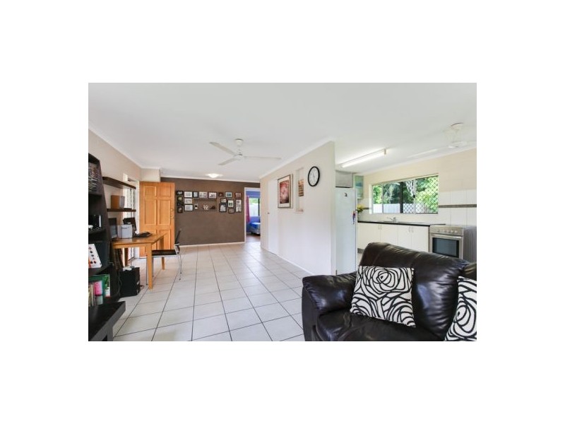 6 Wewak Street, Trinity Beach QLD 4879