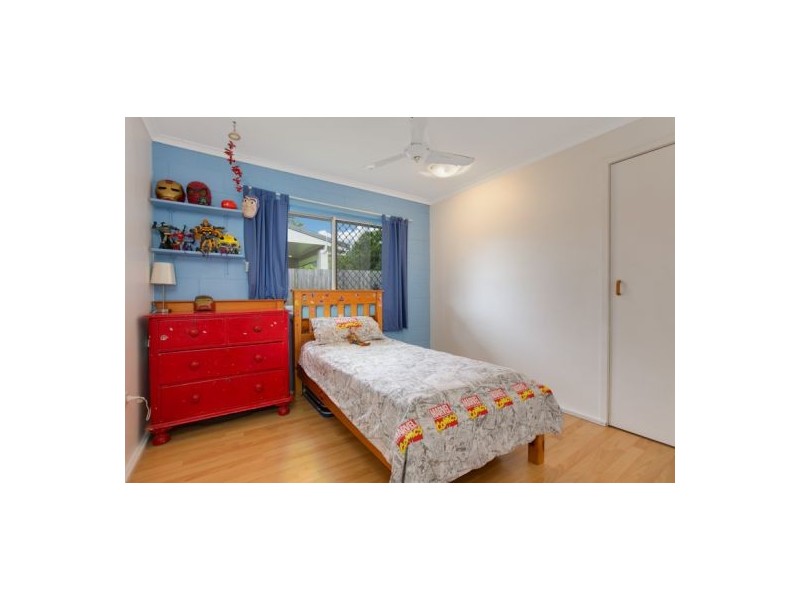 6 Wewak Street, Trinity Beach QLD 4879