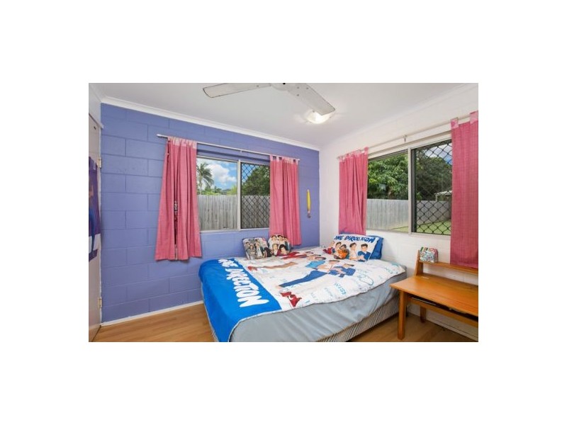 6 Wewak Street, Trinity Beach QLD 4879