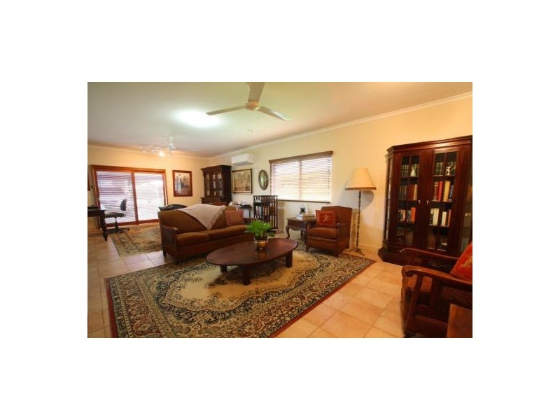 58 Cedar Road, Palm Cove QLD 4879