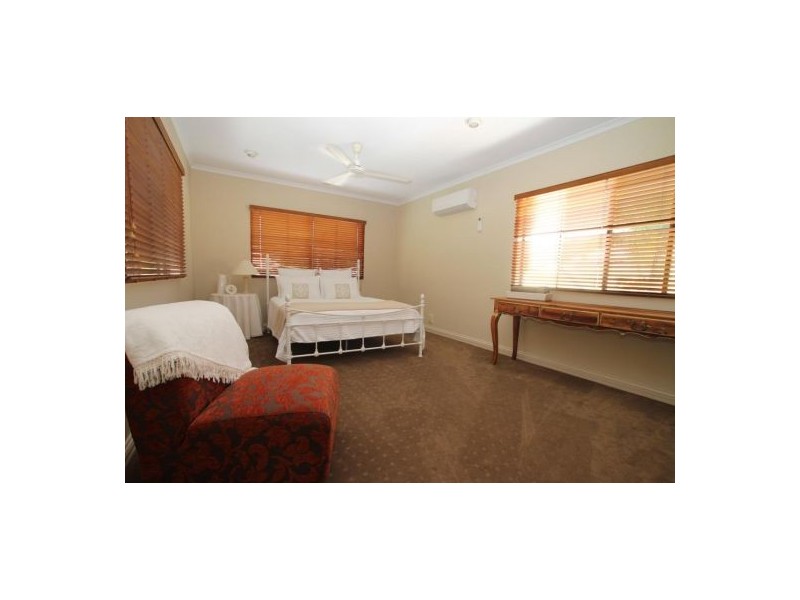 58 Cedar Road, Palm Cove QLD 4879