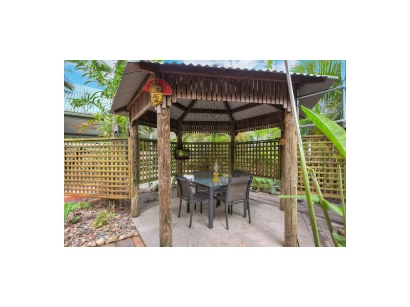 45 Dunn Street, Cairns North QLD 4870