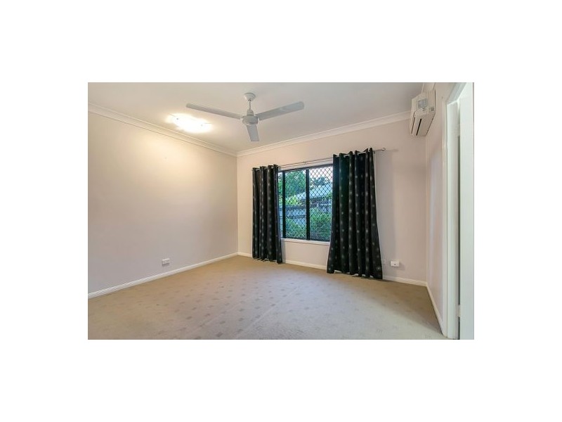 20 Milko Close, Brinsmead QLD 4870