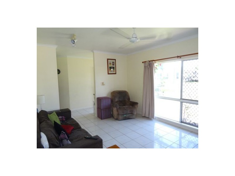 3 Jadana Close, Mooroobool QLD 4870