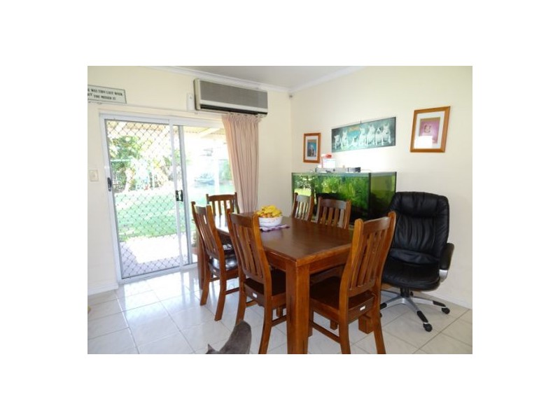 3 Jadana Close, Mooroobool QLD 4870