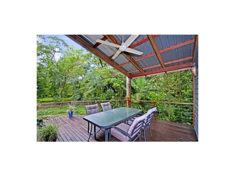 16/23 HEAVEY CRESCENT, Whitfield QLD 4870