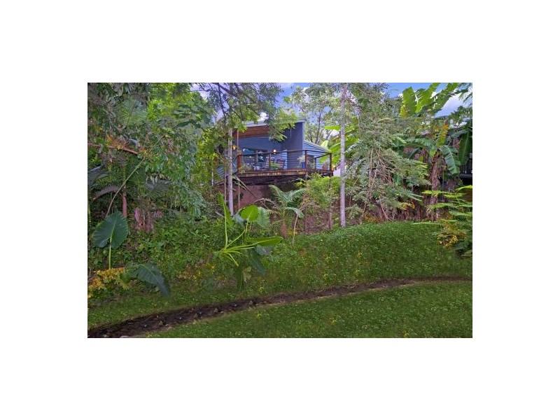 16/23 HEAVEY CRESCENT, Whitfield QLD 4870