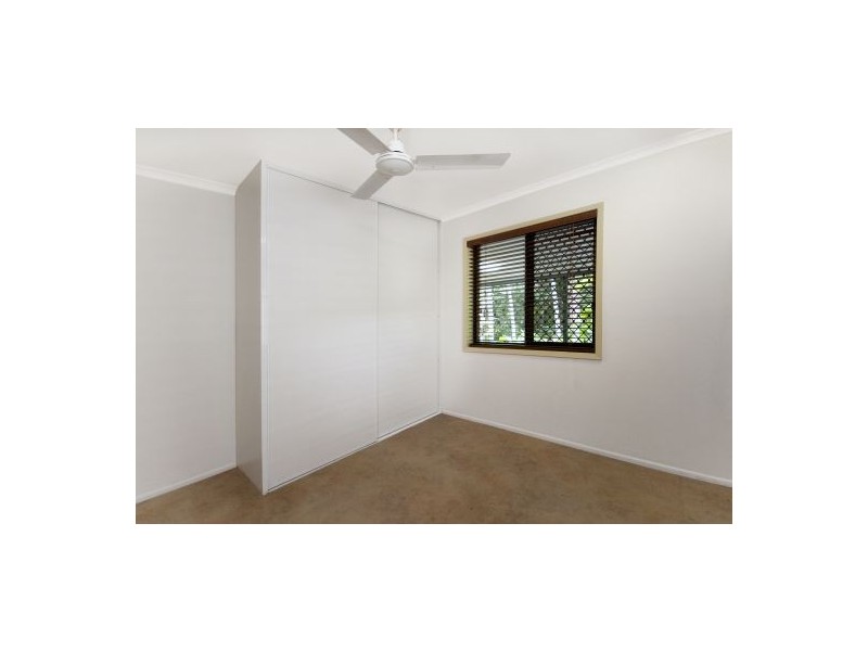 16/23 HEAVEY CRESCENT, Whitfield QLD 4870