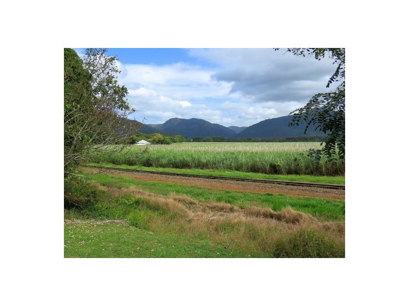 275 – 277 Kamerunga Road, Freshwater QLD 4870