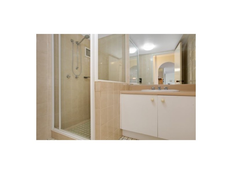 49/107 Esplanade, Cairns City QLD 4870