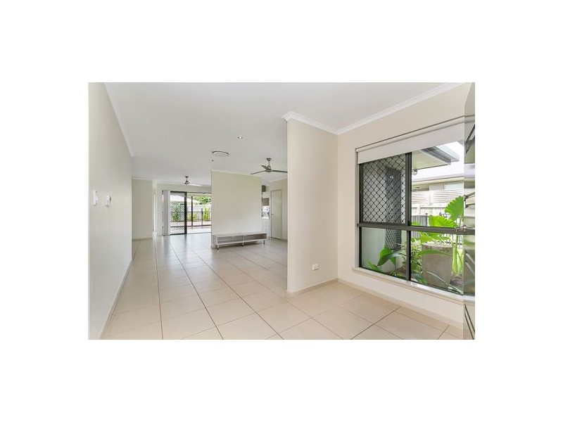 12 Mallory Close, Edmonton QLD 4869