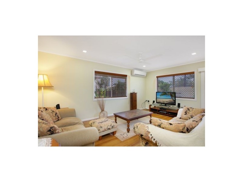 11a Creedy Street, Westcourt QLD 4870