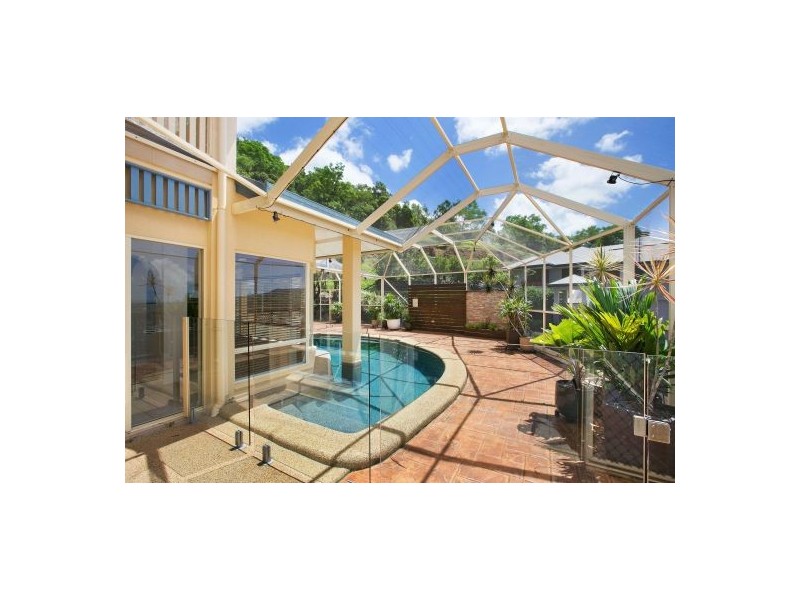 5 Hussar Close, Kanimbla QLD 4870