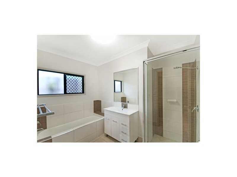 28 Capricorn Street, Bentley Park QLD 4869