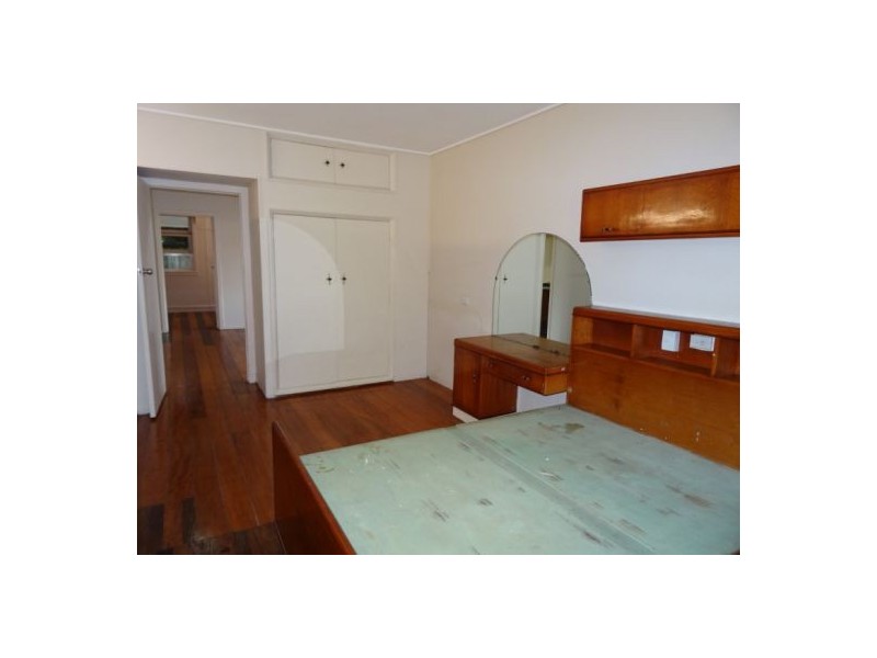 5 David Street, Manunda QLD 4870