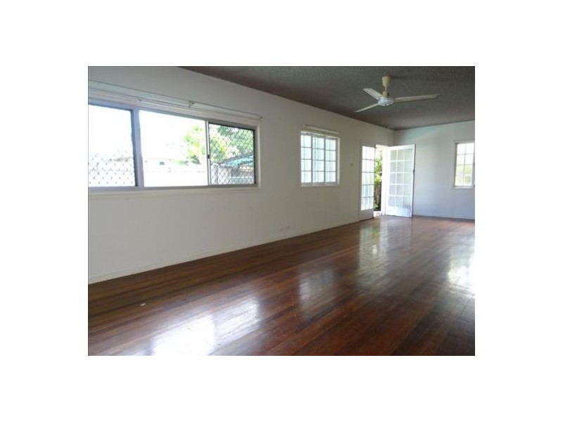 5 David Street, Manunda QLD 4870