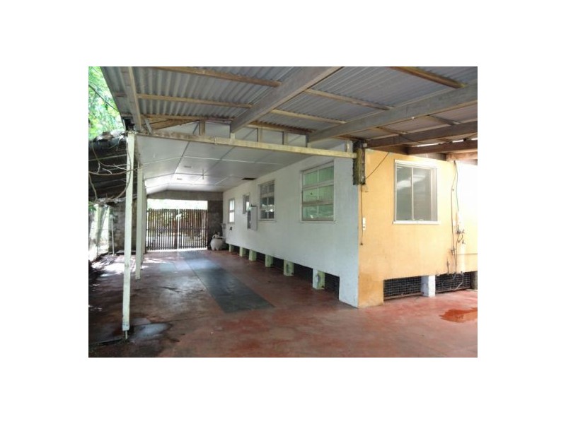 5 David Street, Manunda QLD 4870