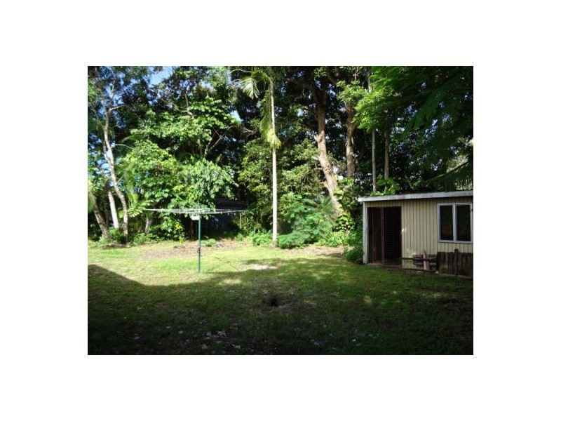 5 David Street, Manunda QLD 4870