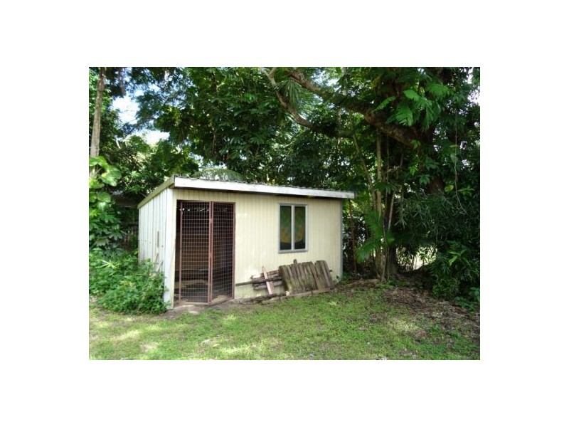 5 David Street, Manunda QLD 4870