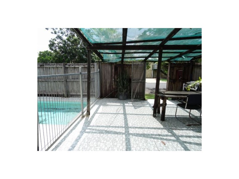 5 David Street, Manunda QLD 4870