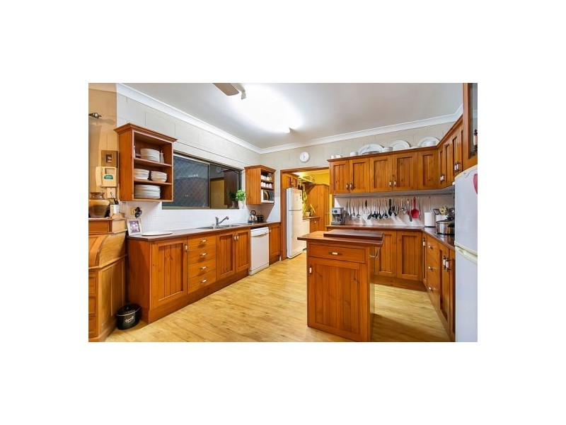 13 Tryal Street, Bentley Park QLD 4869