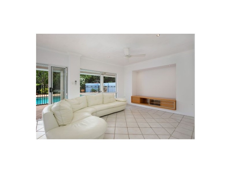 6 Viola Close, Bayview Heights QLD 4868