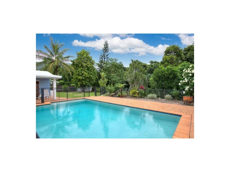 6 Viola Close, Bayview Heights QLD 4868