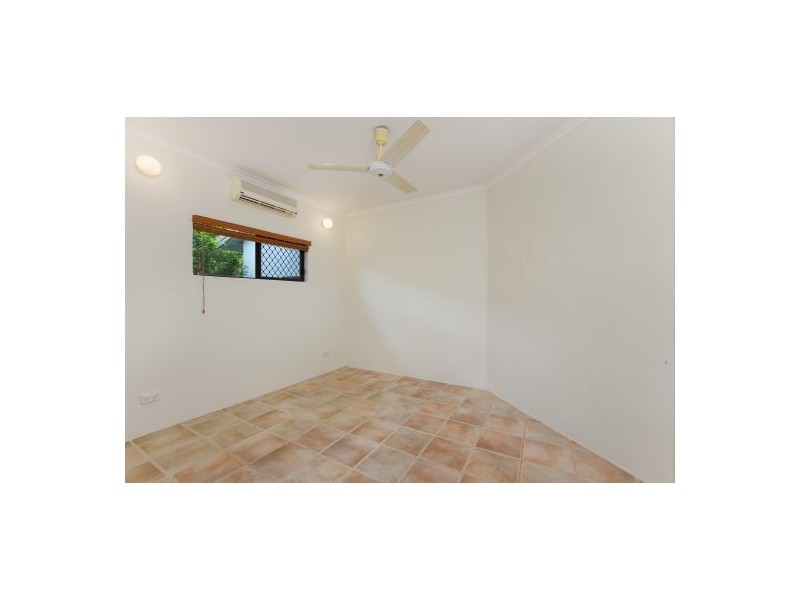 6 Viola Close, Bayview Heights QLD 4868