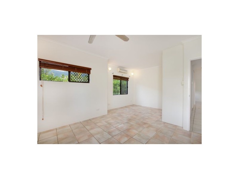 6 Viola Close, Bayview Heights QLD 4868